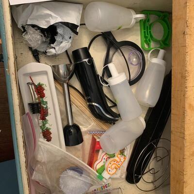 Kitchen Cutting Tools and Utensils