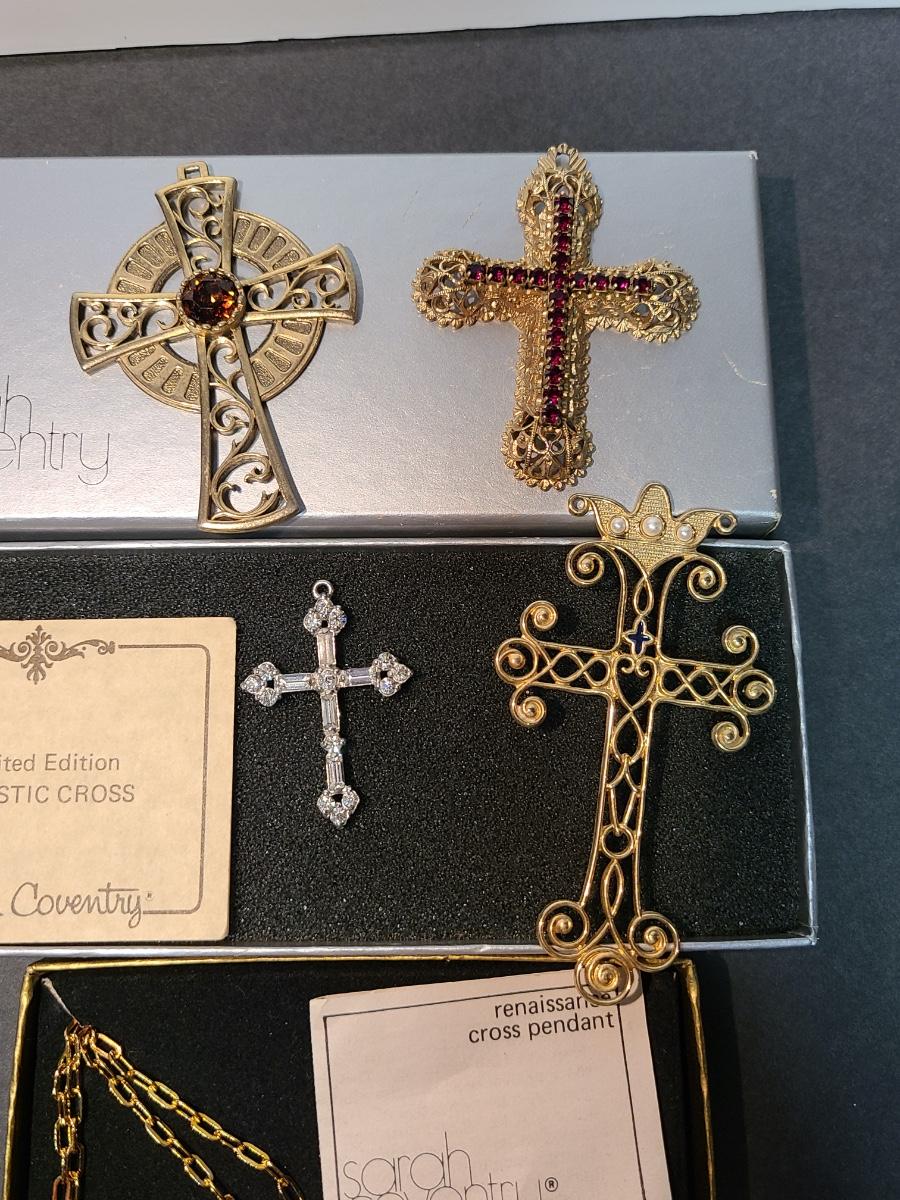 Lot 110: Vintage Sarah Coventry Cross/Crucifix Pendants and More ...