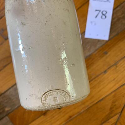 4 Antique J. Macintyre & Co Clay Bottles in Wood Crate with Handle