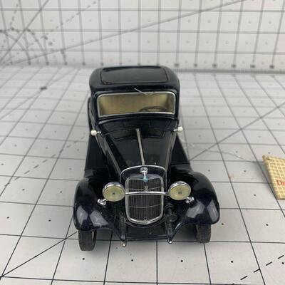 #84 The Franklin Mint 1932 Ford Deuce Coupe