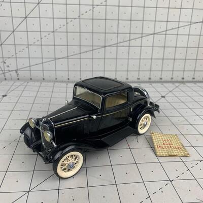 #84 The Franklin Mint 1932 Ford Deuce Coupe