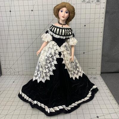 #96 Franklin Renata Porcelain Doll