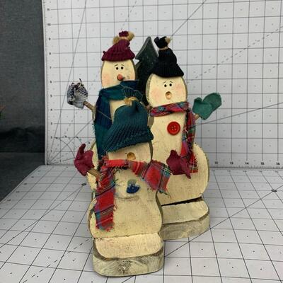#138 Wooden Snowmen Piece