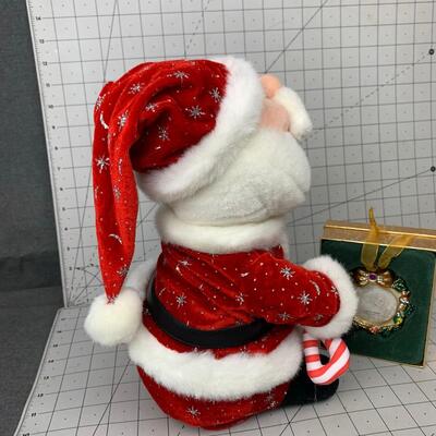 #141 Photo Frame Ornament & Battery Operated Santa