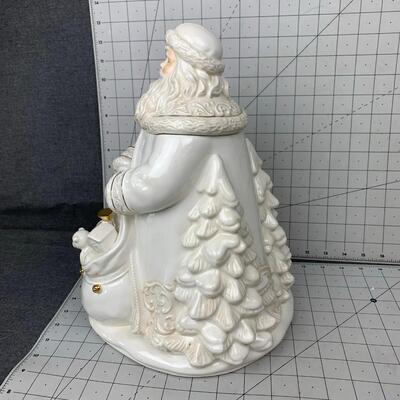 #143 Grasslands Road A Christmas To Remember Elegant Cookie Jar