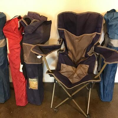 1010 - 5 Folding Lawn Chairs