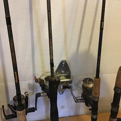 1029 - Fishing Pole Pkg w/Reels