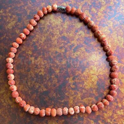 Sponge Coral Bead Choker