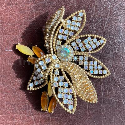 rhinestone flower brooch