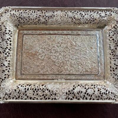 Persian 900 standard silver footed tray