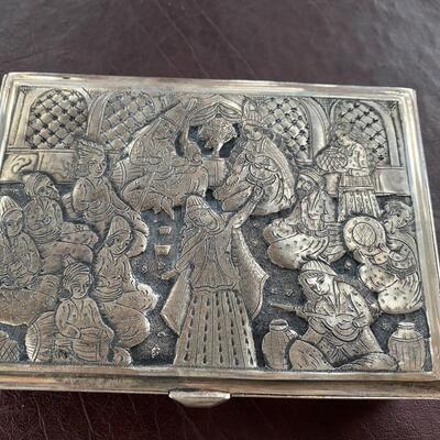 Persian footed standard silver rÃ©poussÃ© box 