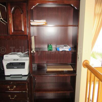 Office bookcases and desk set