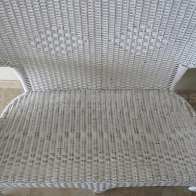 White Wicker Furniture
