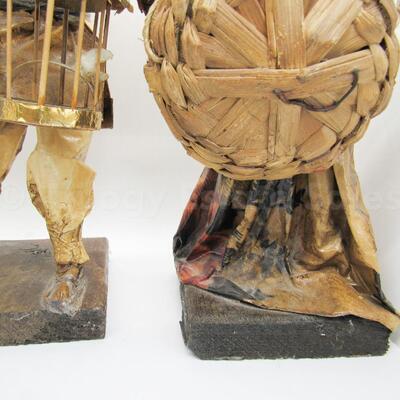 three papier machÃ© Figures handmade mexico
