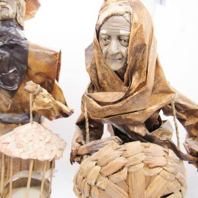 three papier machÃ© Figures handmade mexico