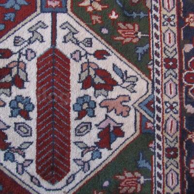 Persian Carpet: Bakhtiari Wool