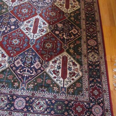 Persian Carpet: Bakhtiari Wool