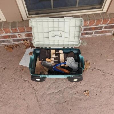 SMALL GARDEN CART