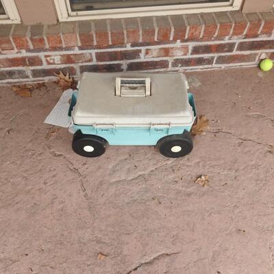 SMALL GARDEN CART