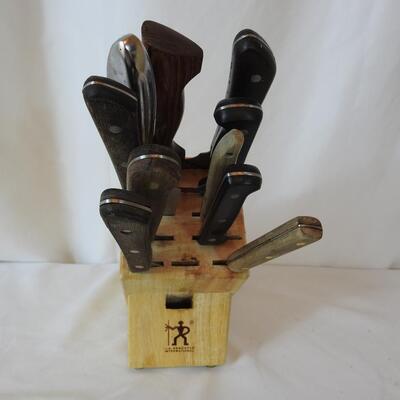Kitchen knives