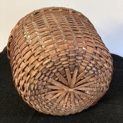 Vintage Egg Basket ... Round Gathering/Market Basket ... Woven Splint Wood with Bentwood Handle Primitive 10â€ x 10â€