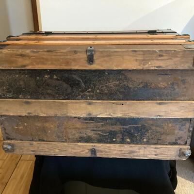 Antique Restored Steamer Trunk 28â€w x 16.5â€d x 19â€h