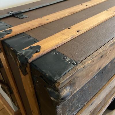Antique Restored Steamer Trunk 28â€w x 16.5â€d x 19â€h