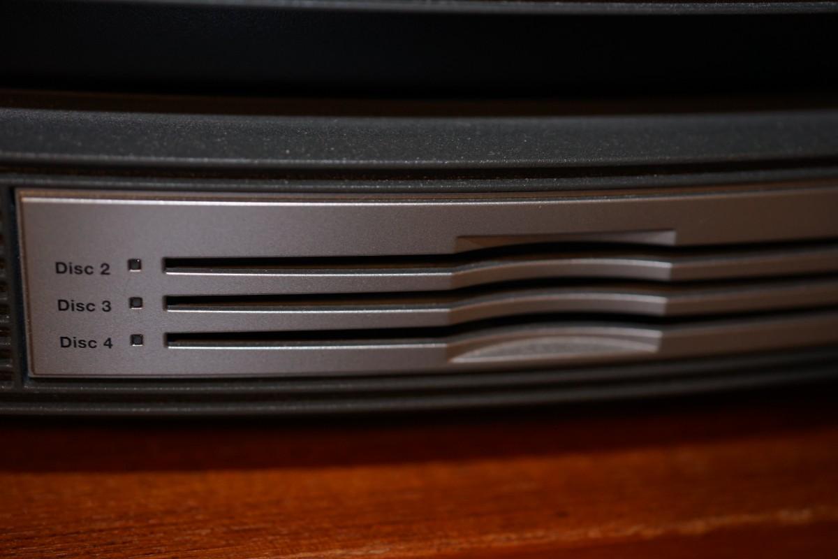 BOSE RADIO WITH CD DRIVE AND REMOTE