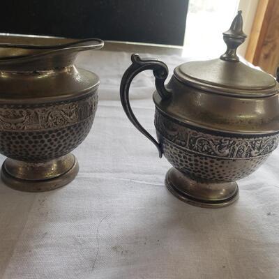 Sugar and Creamer hand hammered silver plate very nice