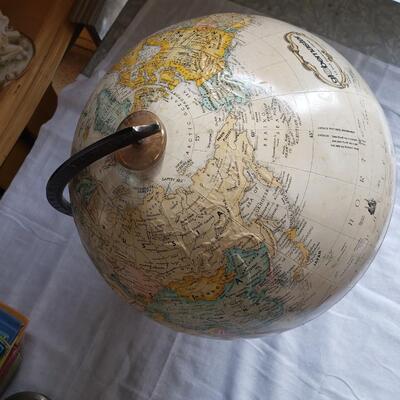 Replogue globe early