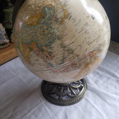 Replogue globe early