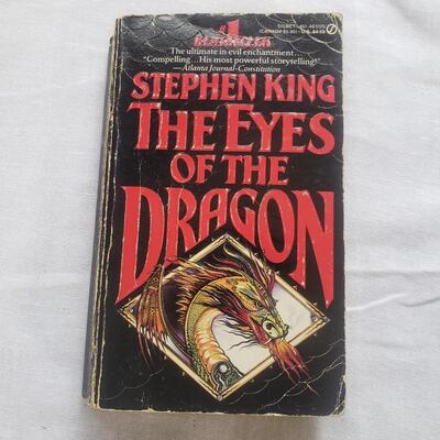 Stephen King eyes of the dragon paper back