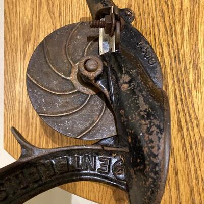 Antique Enterprise Cherry Stoner 12.5â€h x 10â€w