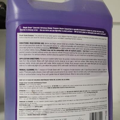 Lot 19: Full Bottle of SIMPLE GREEN Driveway Cleaner Pressure Washer Concentrate Formula