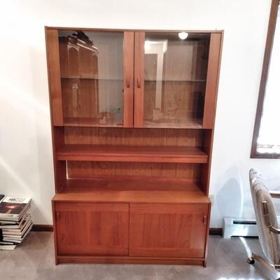 LOT 6 MID CENTURY TEAK CABINET WITH GLASS FRONT HUTCH