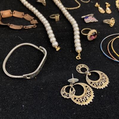 Mixed Jewelry Drawer Contents with 25+ Pieces