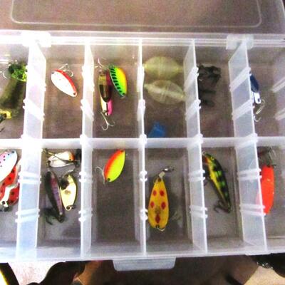 LOT 34  VARIETY OF FISHING LURES AND ORGANIZER