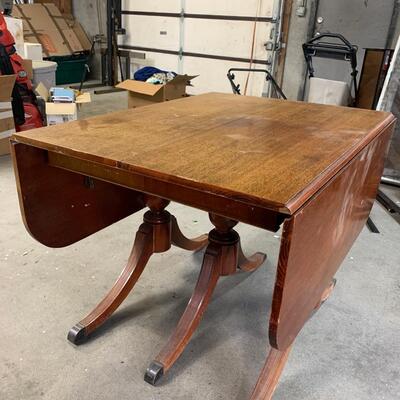 #337 Vintage Table - Could be darling with some TLC!