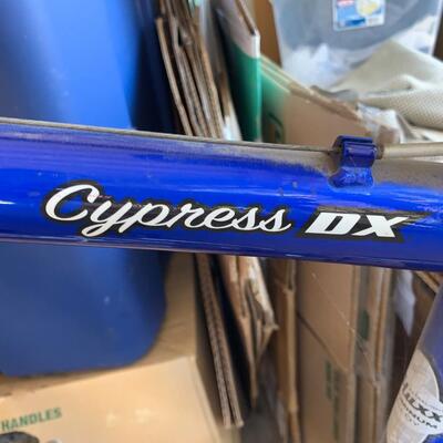 2 Bicycles, roof rack, Pulley Lift and Bike stand