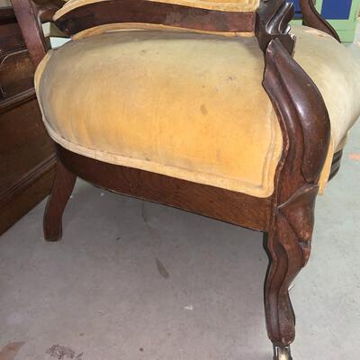 4 Victorian chairs, damaged