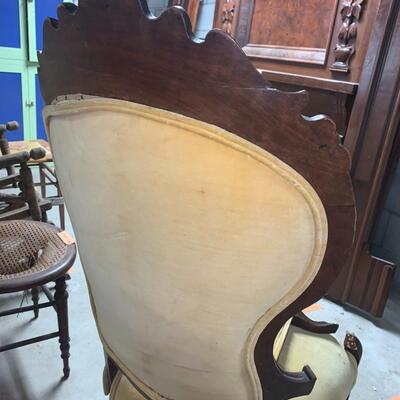 4 Victorian chairs, damaged