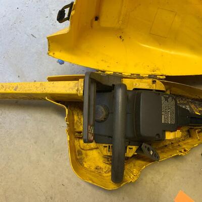 McCulloch Chain saw and Skil saw with cases