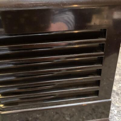 Doral AM FM Retro Radio Also plays cassettes