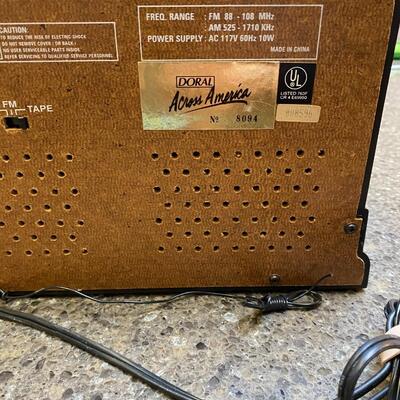 Doral AM FM Retro Radio Also plays cassettes