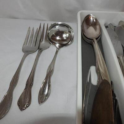 Flatware Set