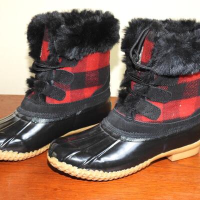 Bass Boots