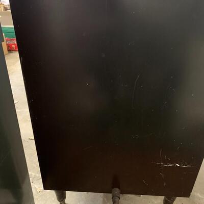 Commercial Ice Cooler