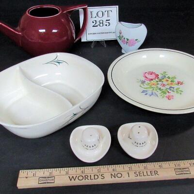Lot of Vintage Kitchen Dishes