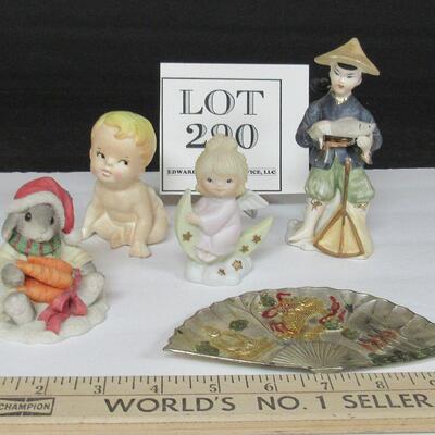 Lot of Figurines