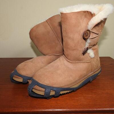 Fuzzy boots